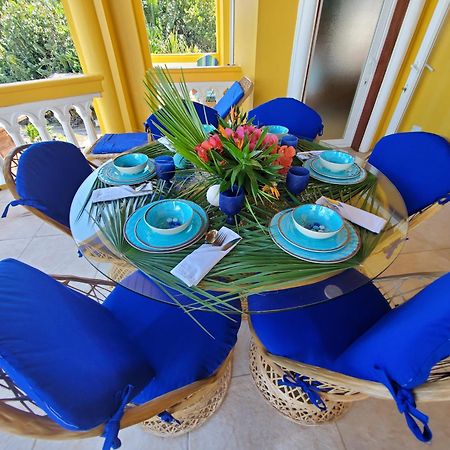 Blue Parrot Beach House And Villas ฮอปกินส์ ภายนอก รูปภาพ