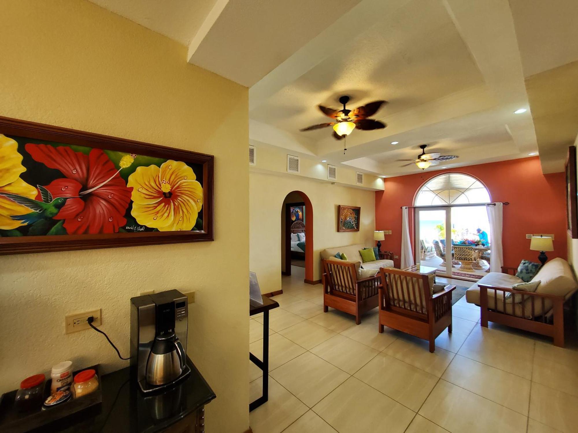 Blue Parrot Beach House And Villas ฮอปกินส์ ภายนอก รูปภาพ