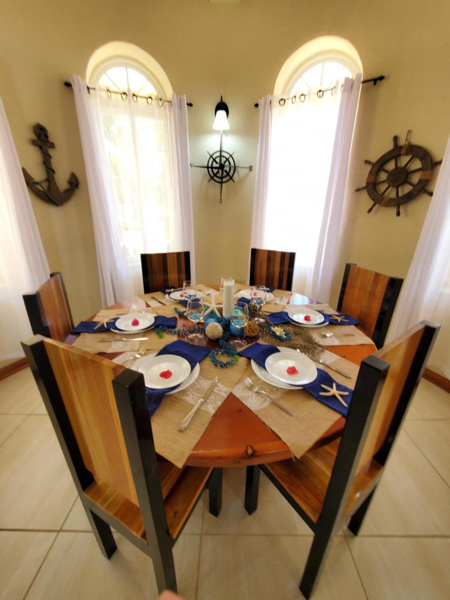 Blue Parrot Beach House And Villas ฮอปกินส์ ภายนอก รูปภาพ