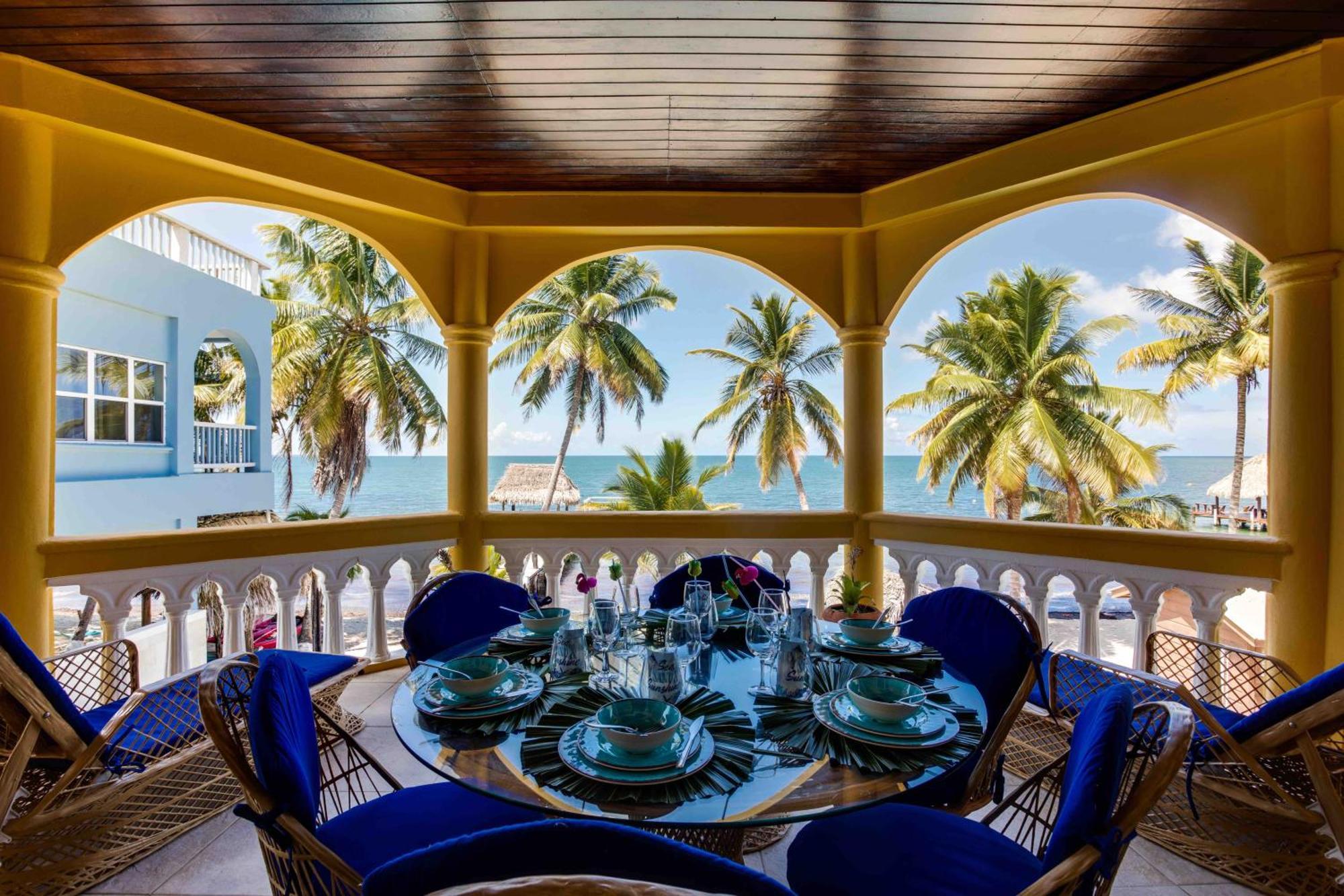 Blue Parrot Beach House And Villas ฮอปกินส์ ภายนอก รูปภาพ