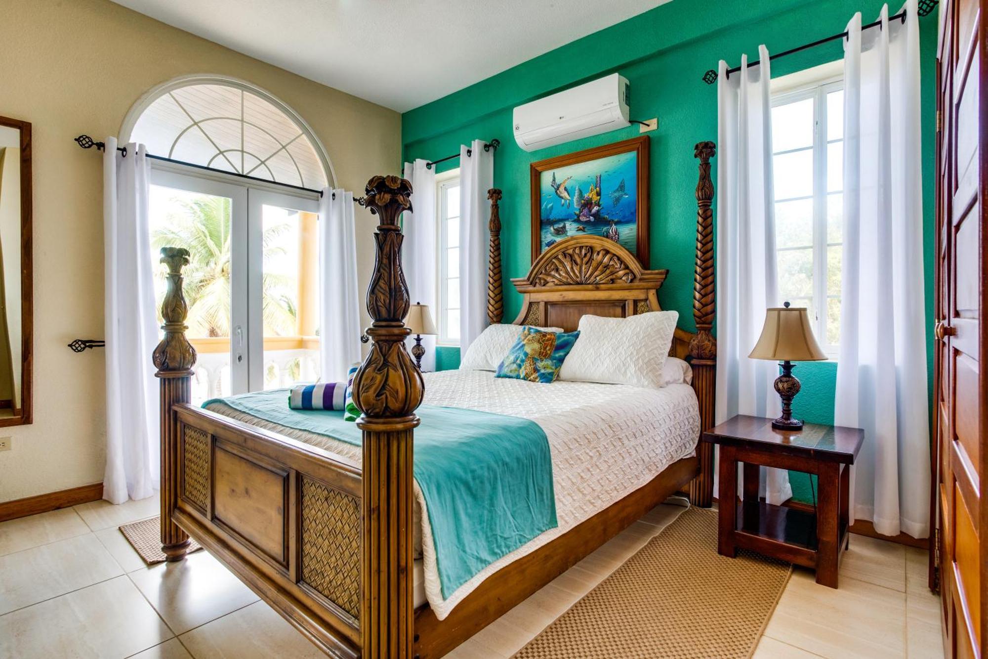 Blue Parrot Beach House And Villas ฮอปกินส์ ภายนอก รูปภาพ